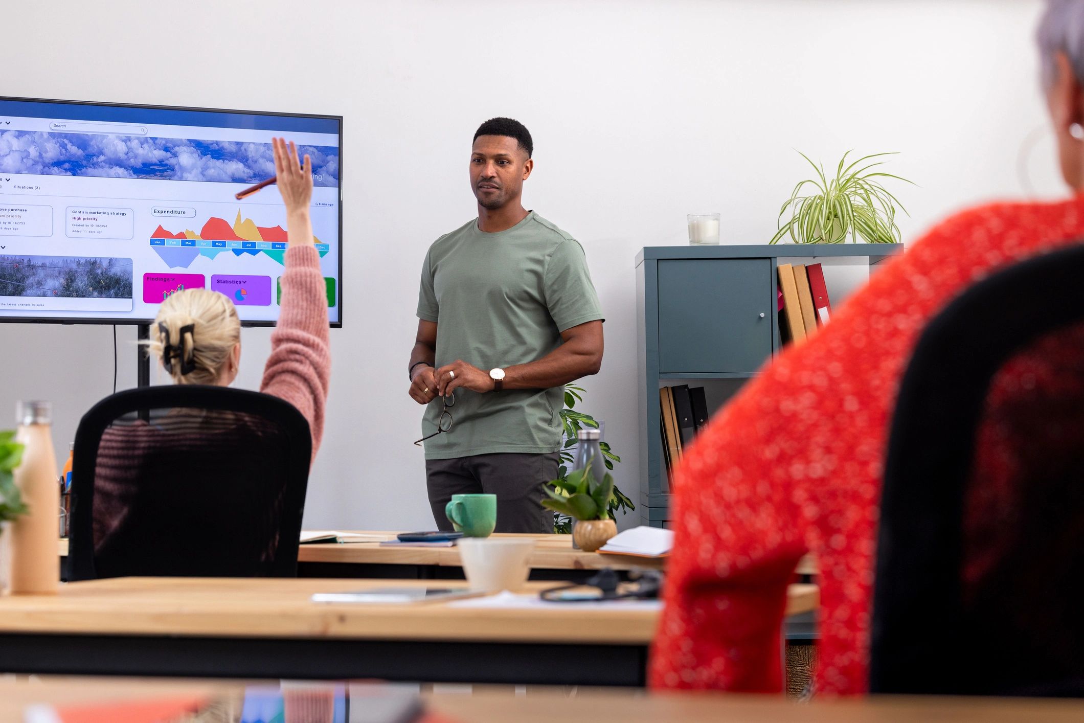 Professional leading a collaborative team presentation